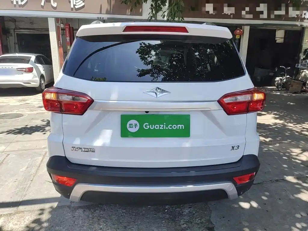 BAIC Ruixiang X3 2023 2022 1.5L Manual Comfort 7-Seater
