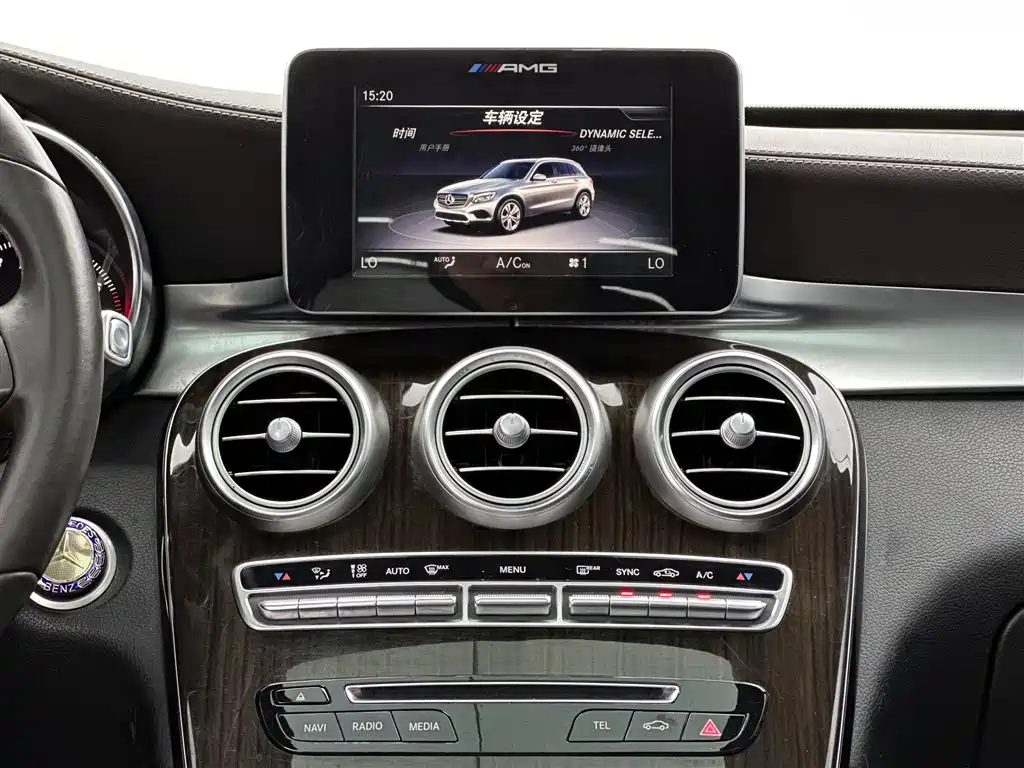 Mercedes-Benz GLC 2018 GLC 260 4MATIC Luxury фото 10