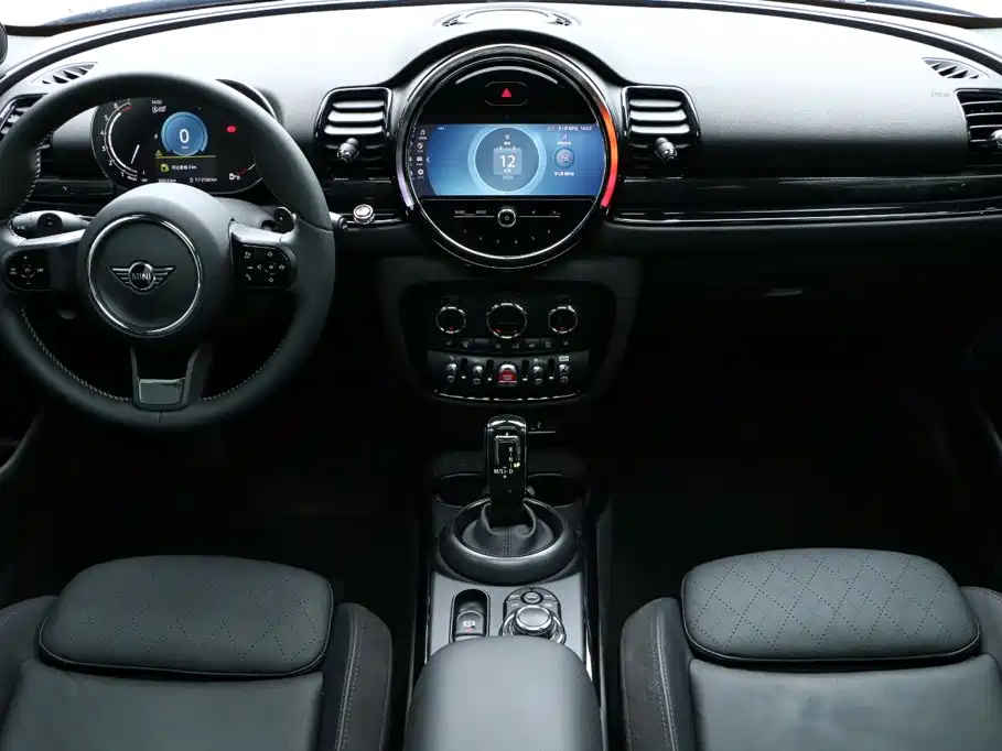 MINI CLUBMAN 2023 2023 Facelift 2.0T COOPER S Connoisseur