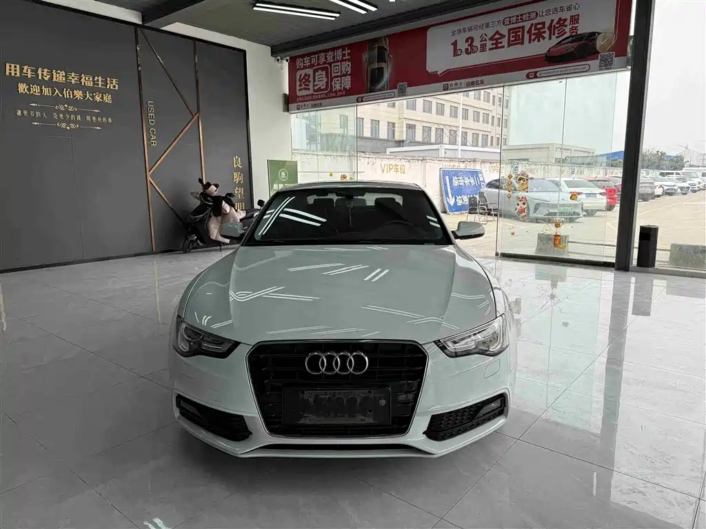 Audi A5 (Import) 2016 Facelift Coupe 45 TFSI Comfort фото 3