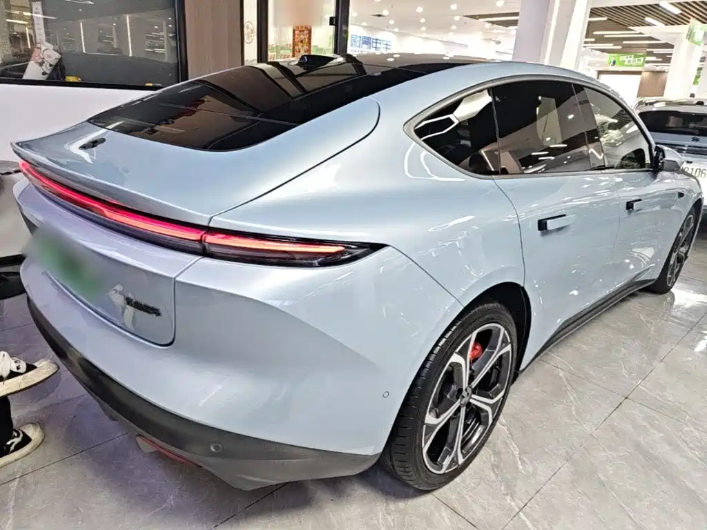Фото 7 - NIO ET5