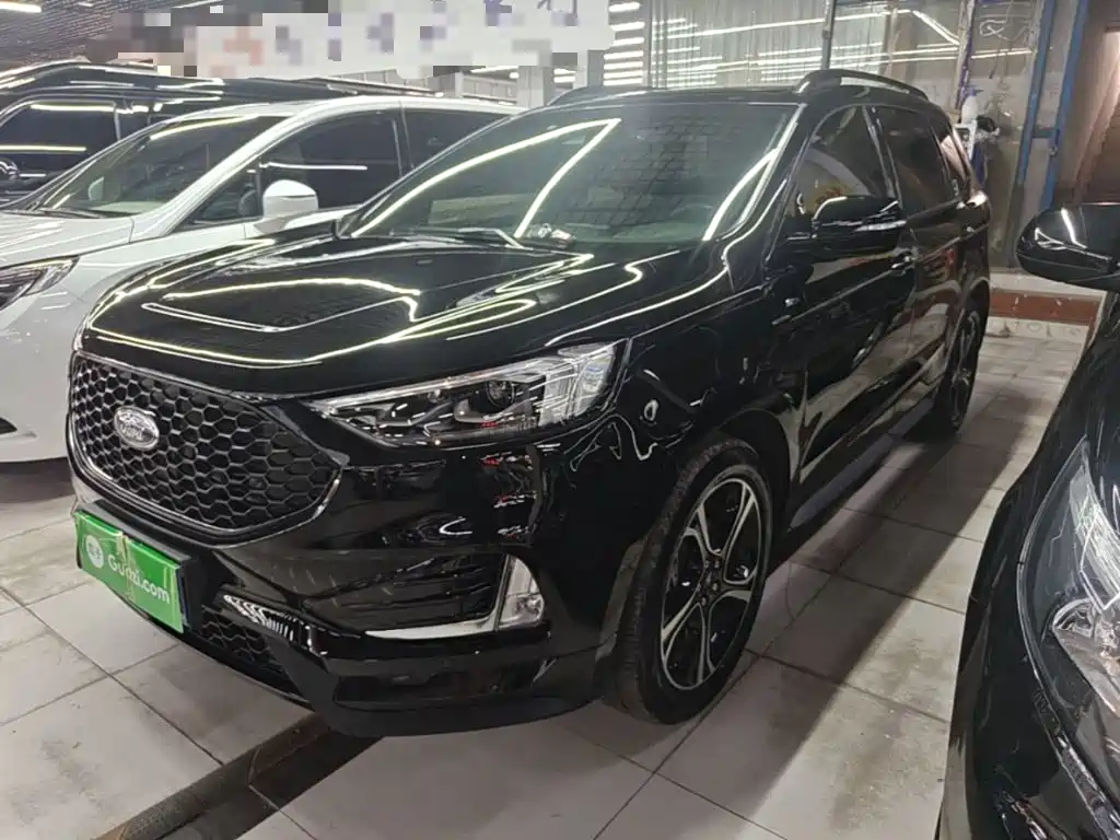 Фото 2 - Ford Edge