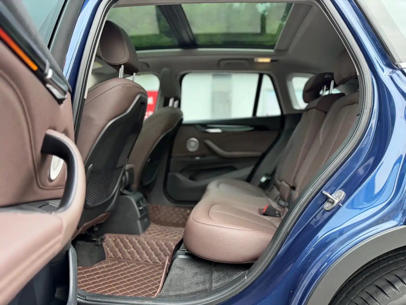 BMW X1 2022 sDrive20Li Fashion фото 10