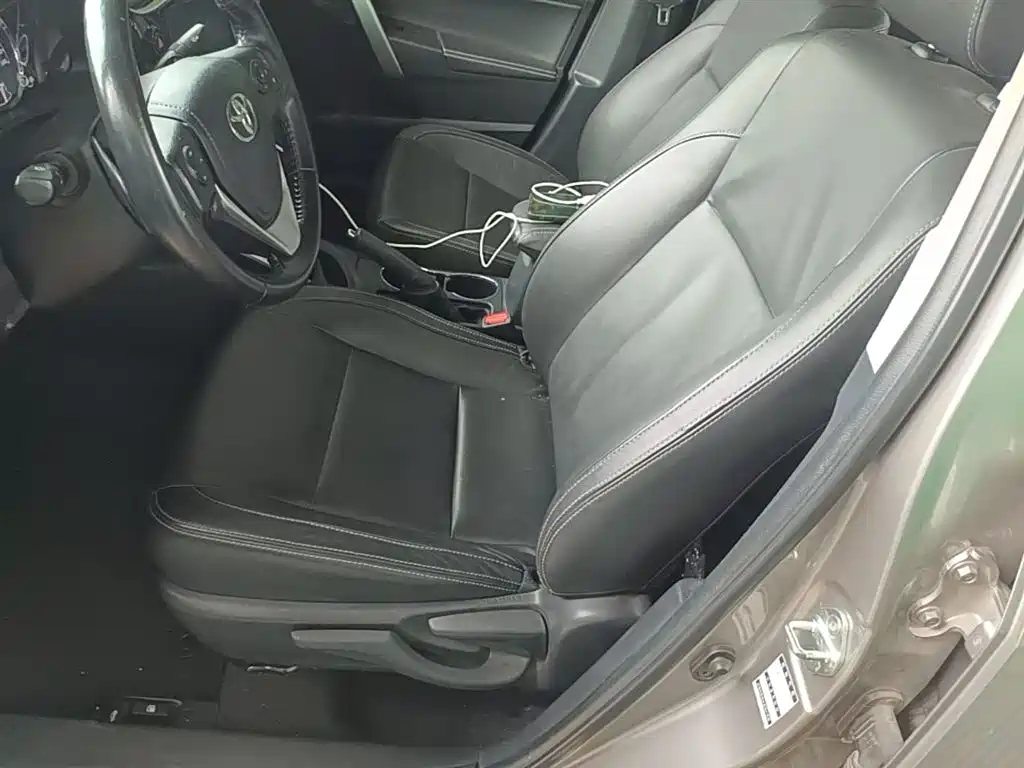 Toyota Corolla 2017 Facelift Hybrid 1.8L E-CVT Elite Edition фото 15