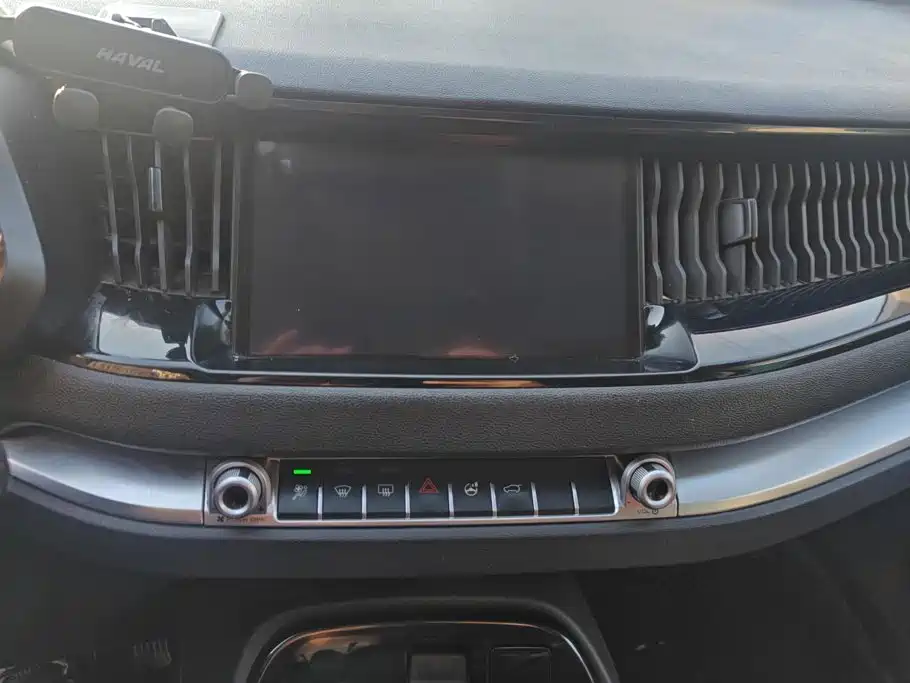 Photo 13 - Haval H2s