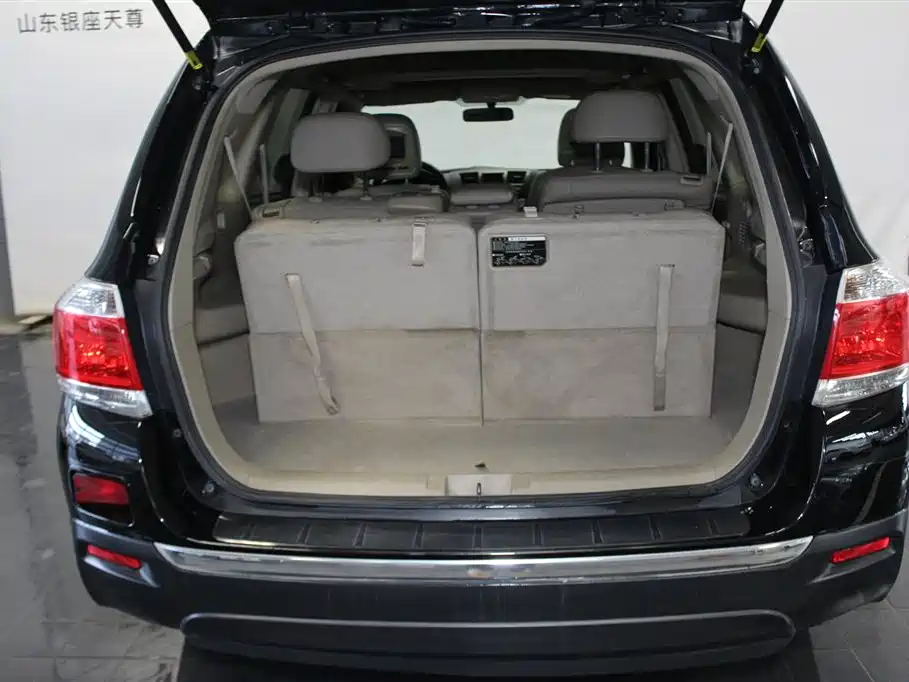 Toyota Highlander 2012 2.7L 2WD 7-Seater Luxury Edition фото 7