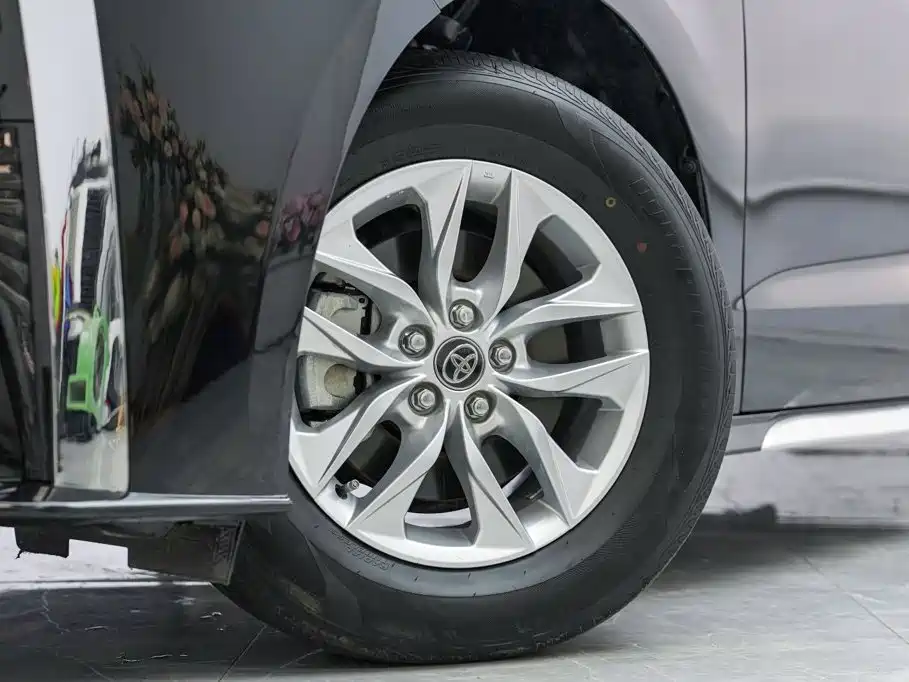 Toyota Granvia 2025 2024 2.5L Hybrid Comfort