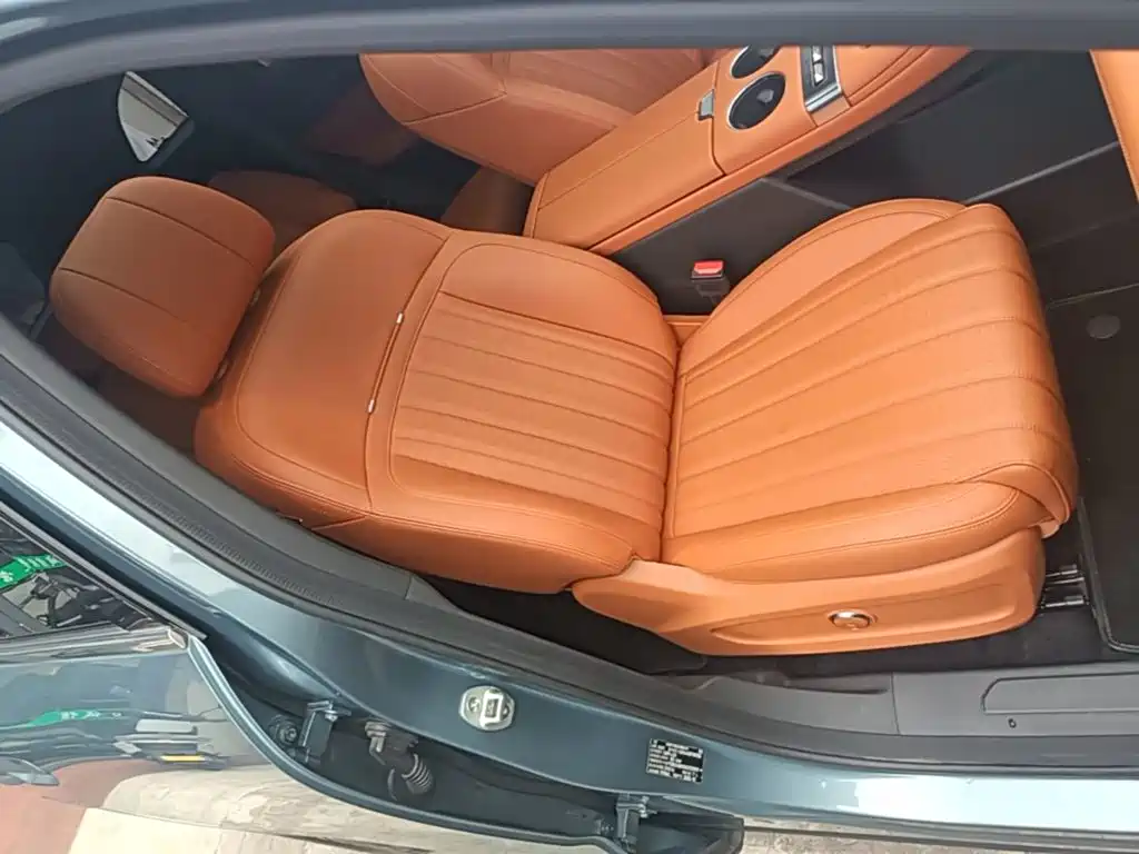 Jetour X70L 2025 2025 2.0T Automatic Flagship 7-Seater