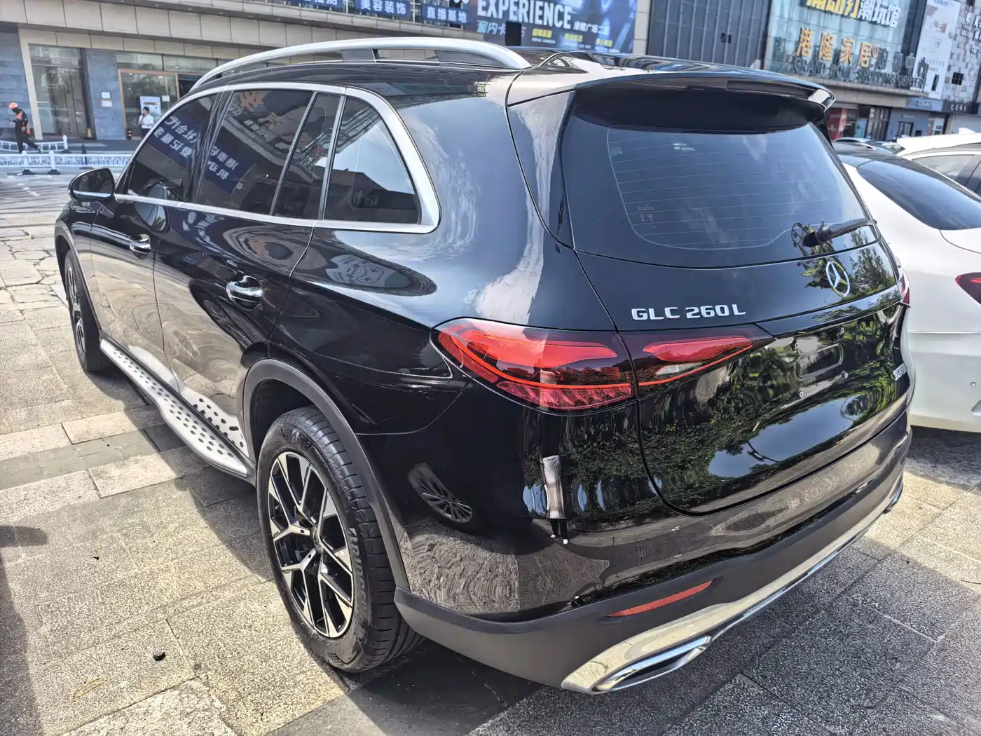 Фото 14 - Mercedes-Benz GLC
