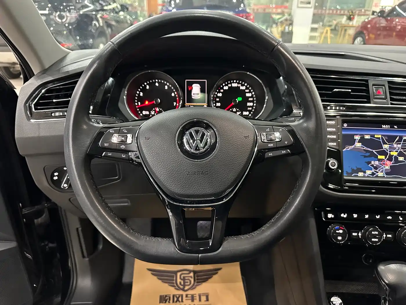 Volkswagen Tiguan L 2018 Facelift 330TSI Automatic 2WD Flagship Edition фото 24