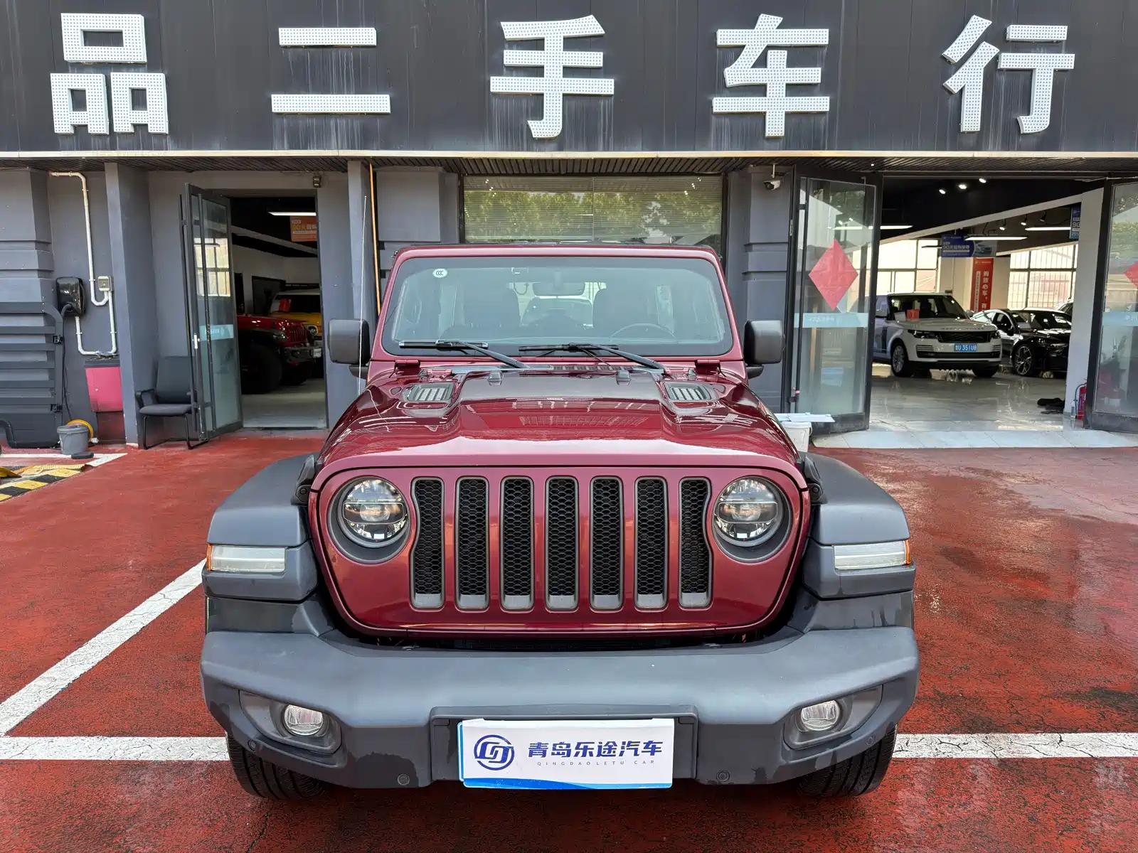 Фото 1 - Jeep Wrangler