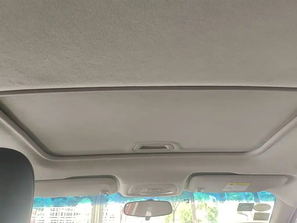 Chevrolet Cavalier 2019 320 Automatic Joy Edition фото 18