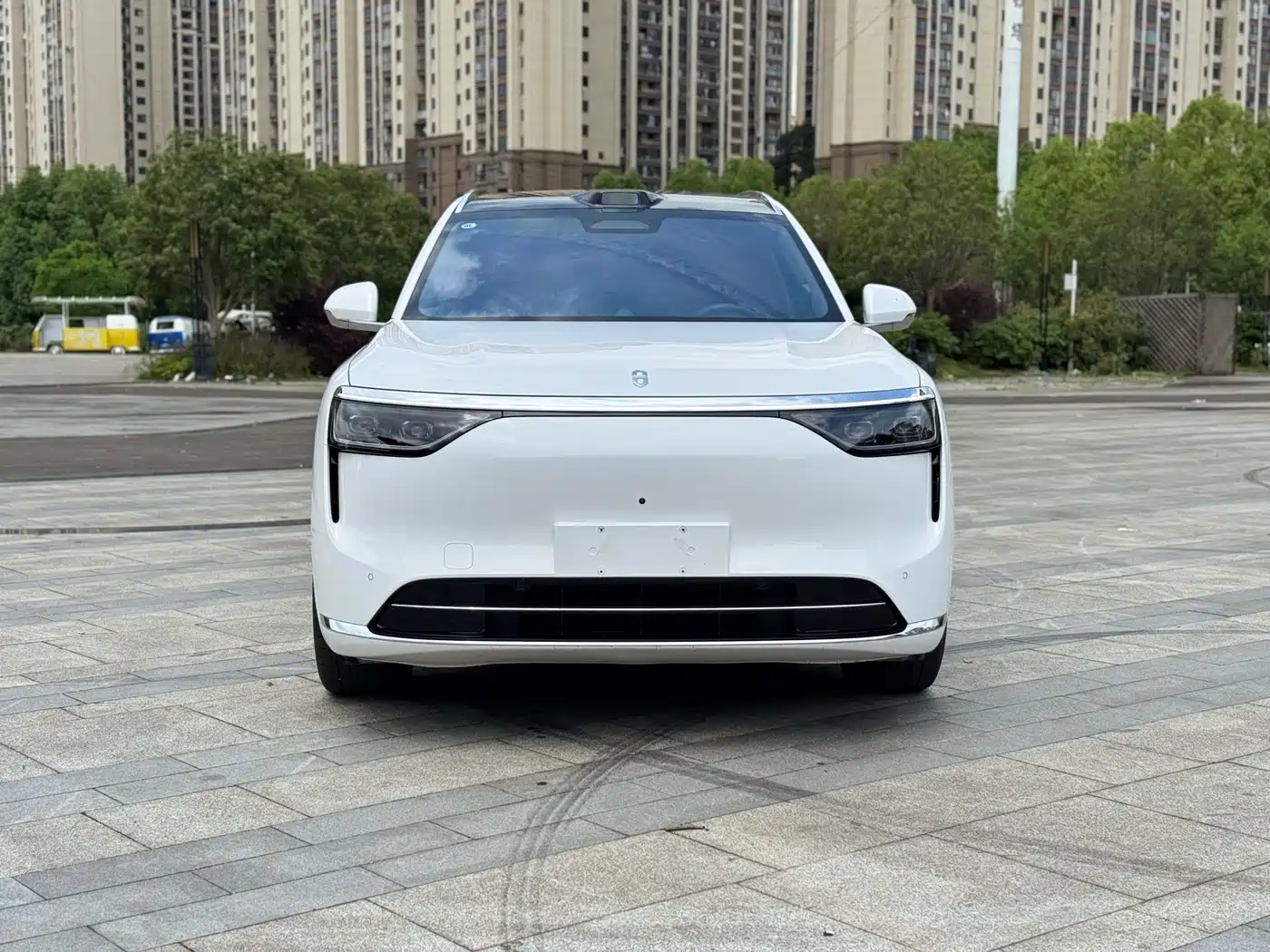 AITO Wenjie AITO M8 2025 Range Extender Max+ Edition 53.4kWh 5-seater фото 2