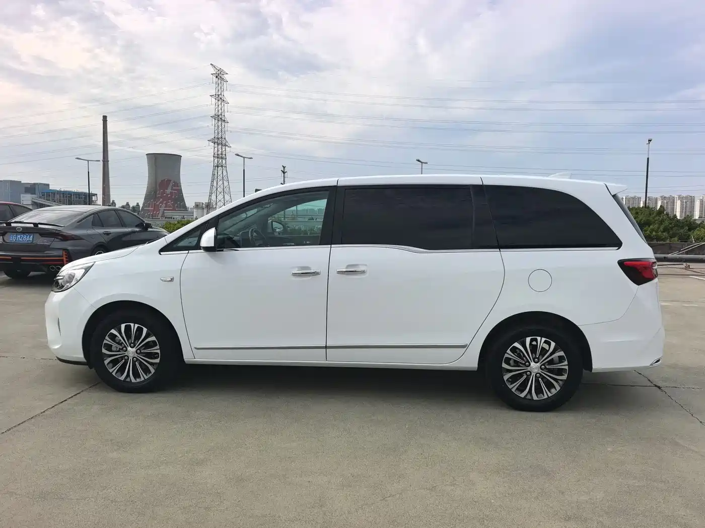 BUICK GL8
