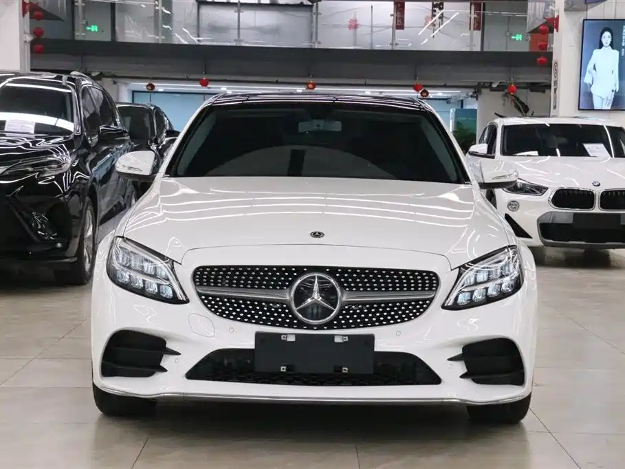 Mercedes-Benz C-Class 2020 Facelift C 260 L Sport фото 2