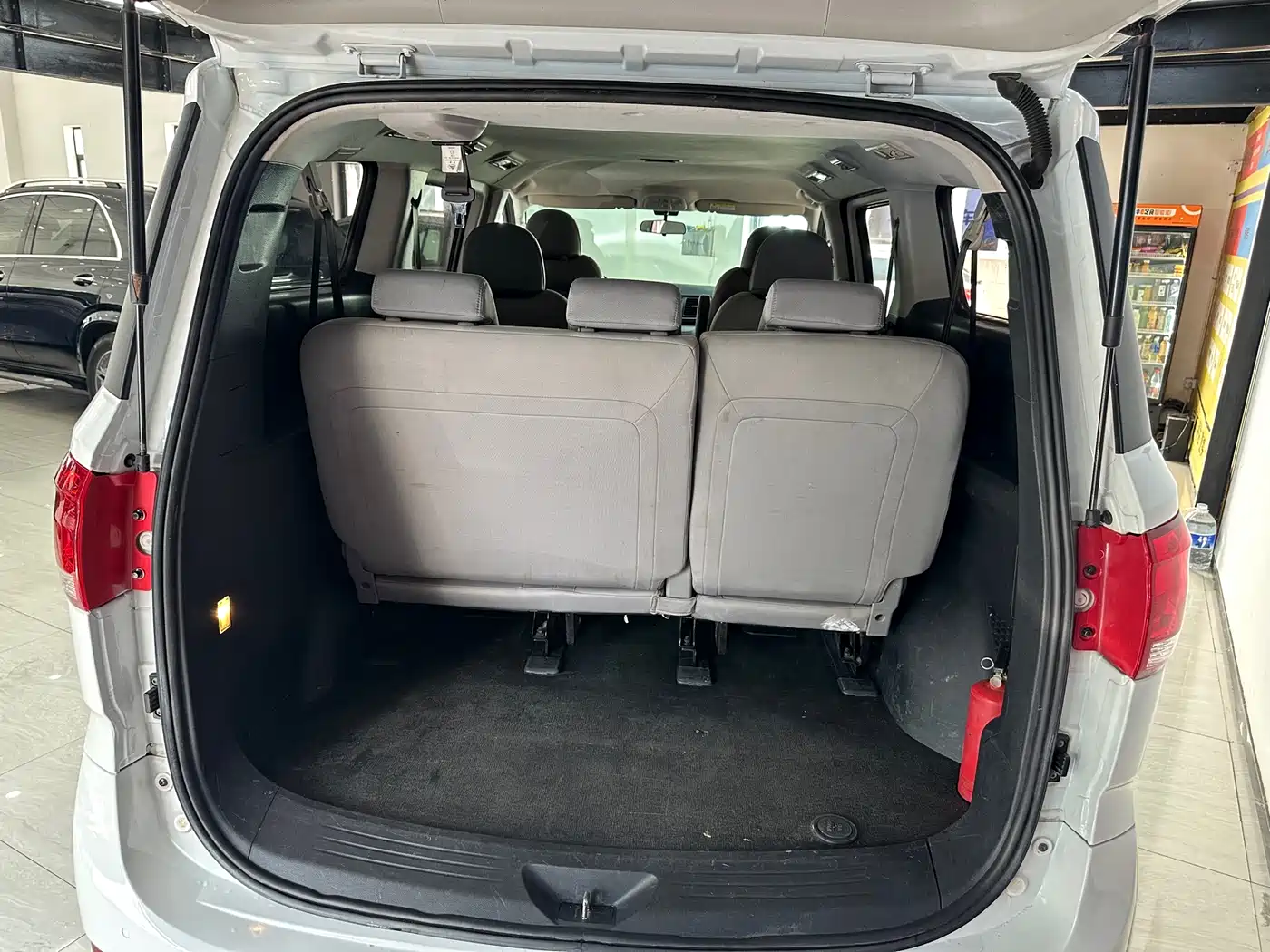 SAIC Maxus Maxus G10 2019 Facelift PLUS 2.0T Automatic Elite Edition China VI фото 11