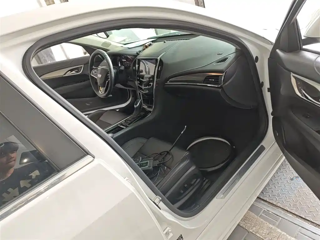 Cadillac ATS-L 2017 28T Technology фото 11