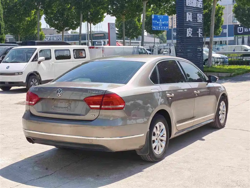 Volkswagen Passat 2012 2011 1.4TSI DSG Prestige Edition