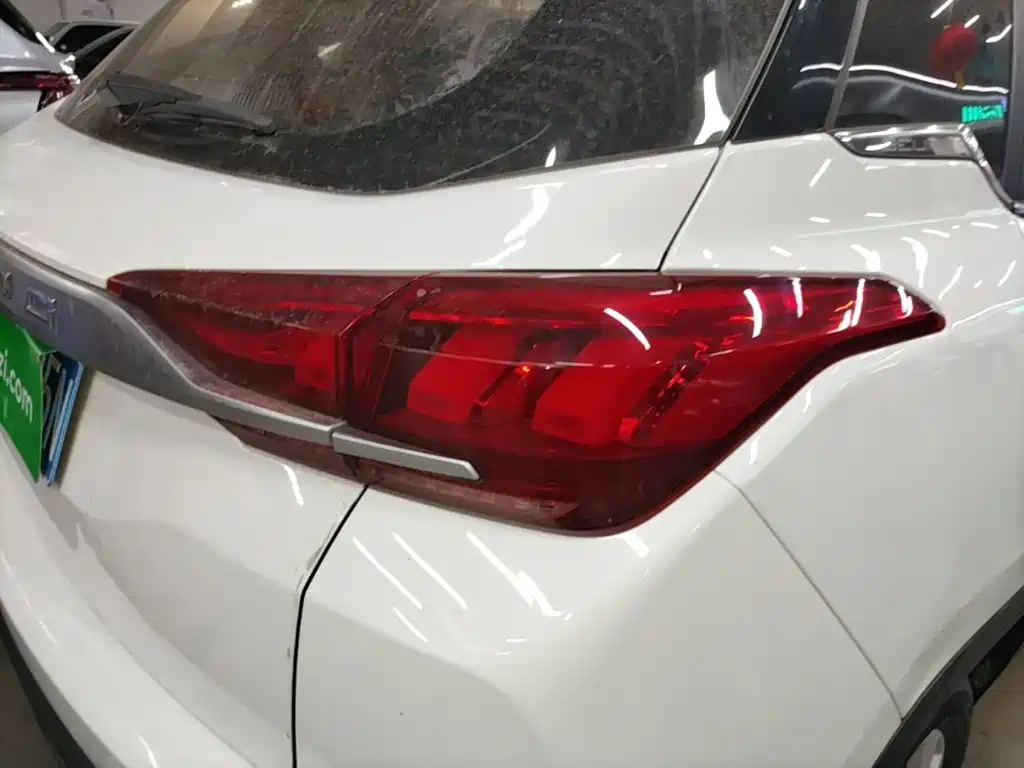 BAIC Beijing X3 2020 2019 1.5T Manual Glory Edition