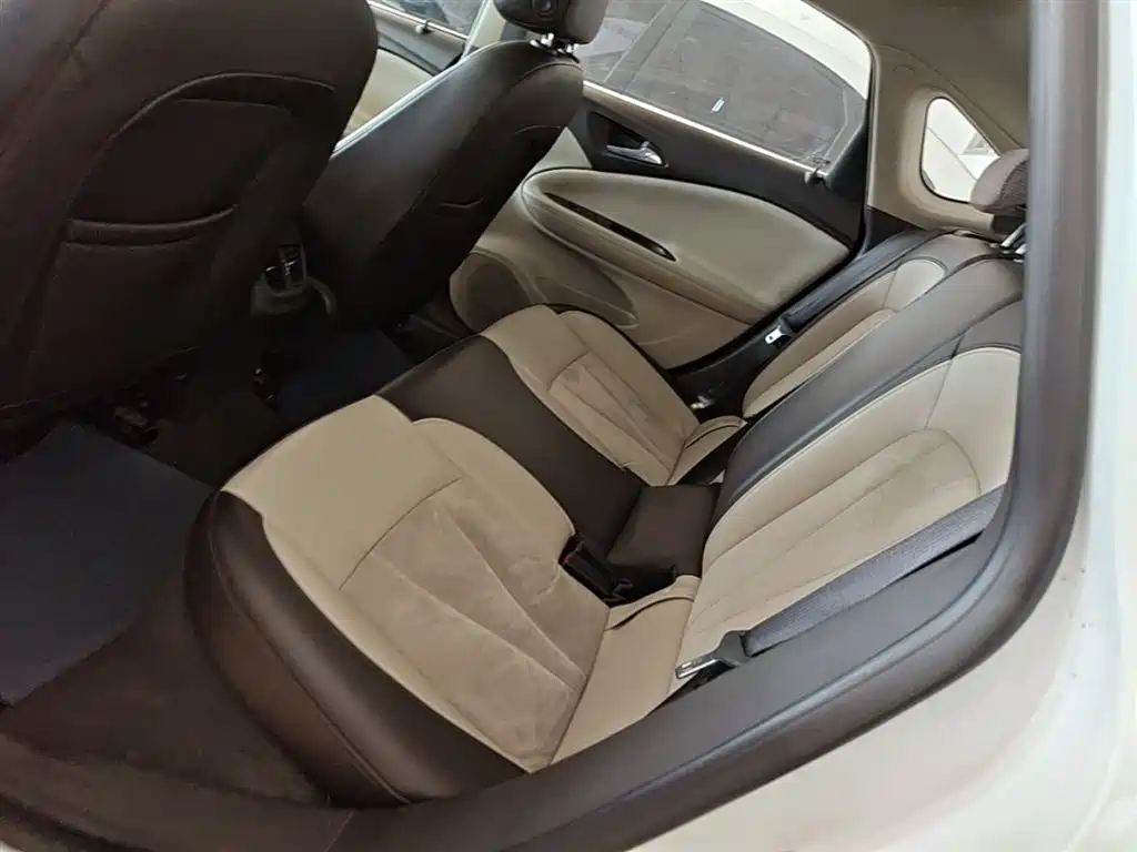 Buick Verano 2017 Sedan 15S Automatic Leading фото 17