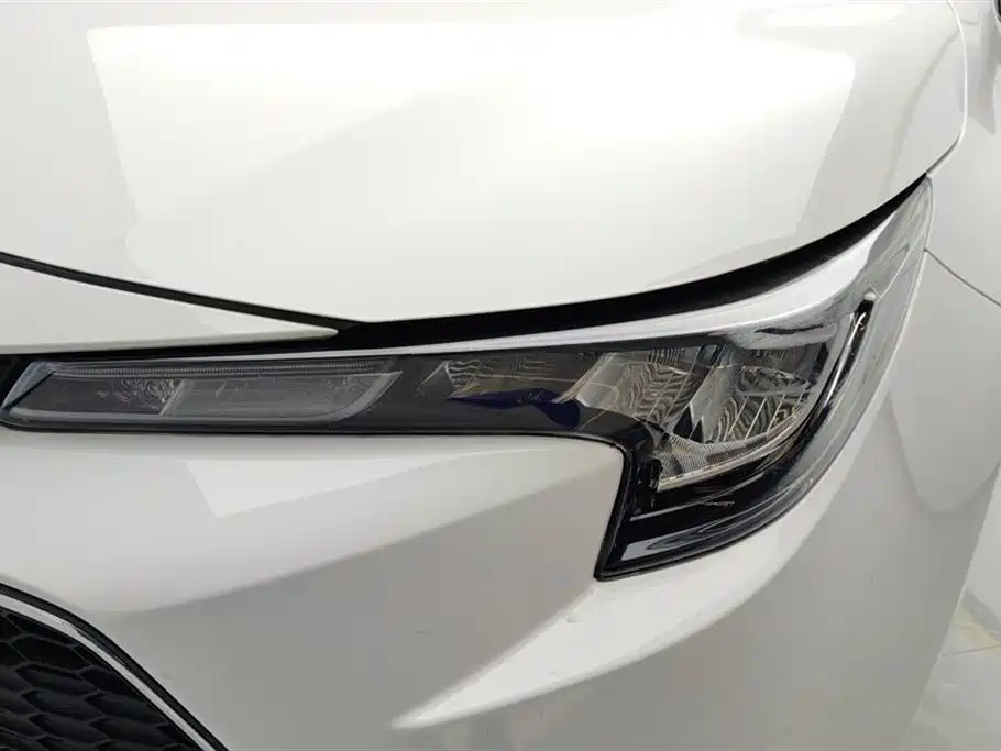 Toyota Levin 2022 185T CVT Luxury Edition фото 5