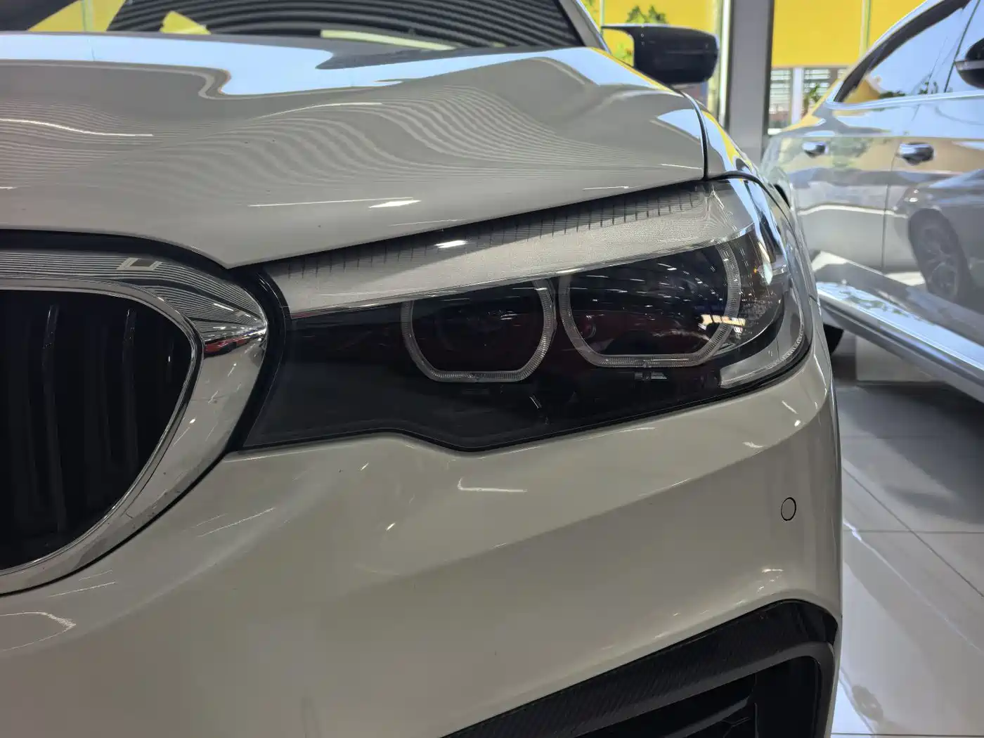 BMW 5 Series 2019 525Li M Sport Package фото 14