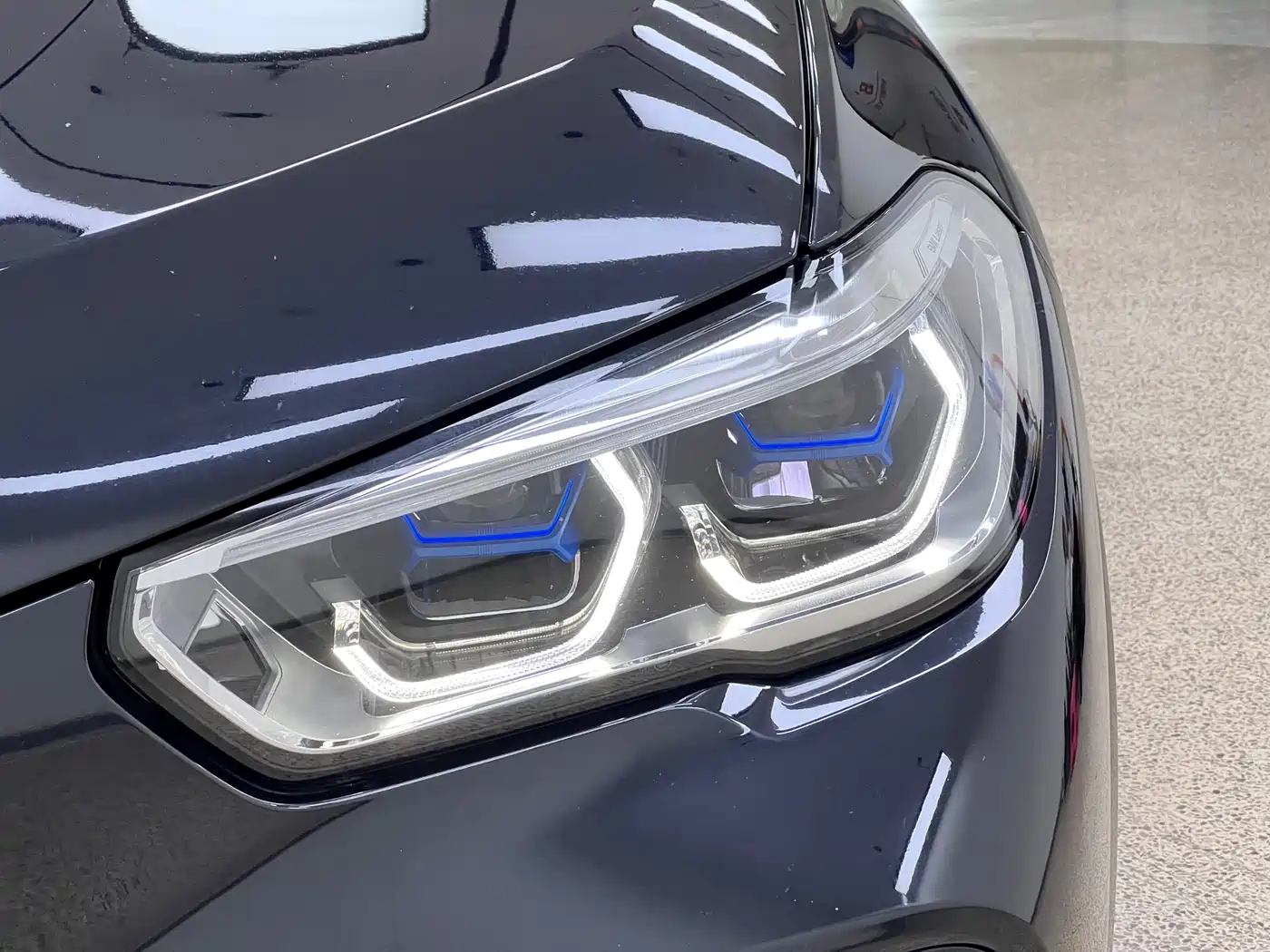 BMW X5 2022 Facelift xDrive 30Li Premium M Sport Package фото 8