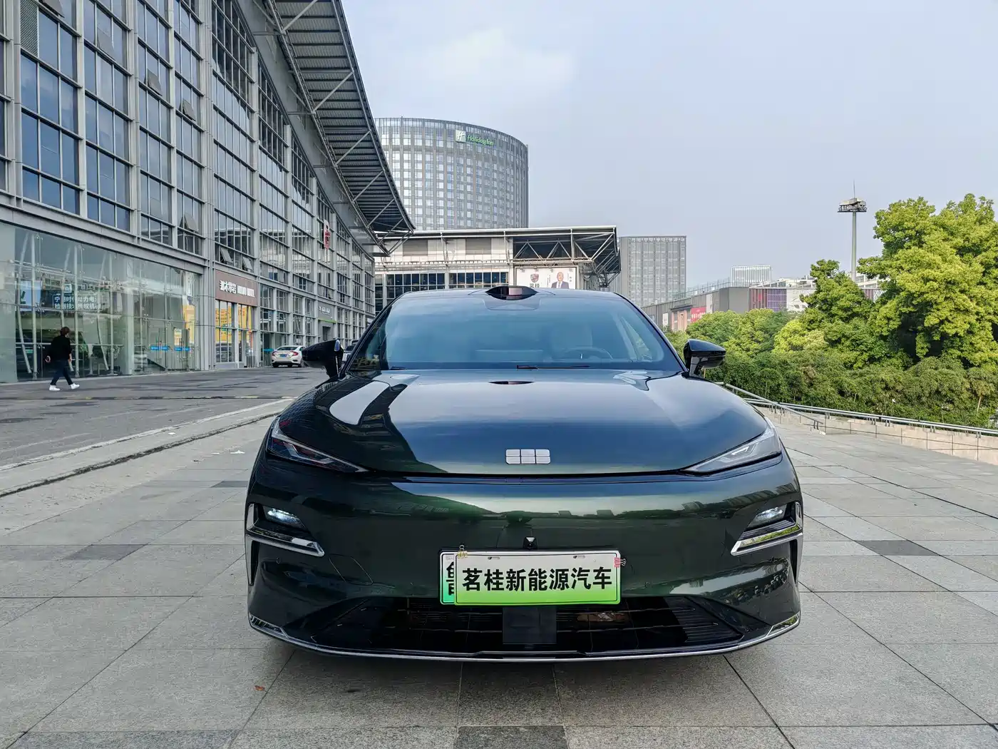 Geely Galaxy Galaxy Xingyao 8 2025 130km EM-P Starship Edition фото 2