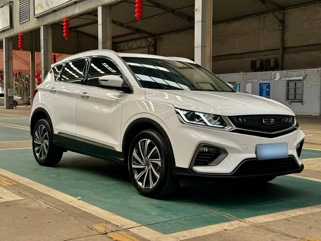 Фото 4 - Geely Coolray
