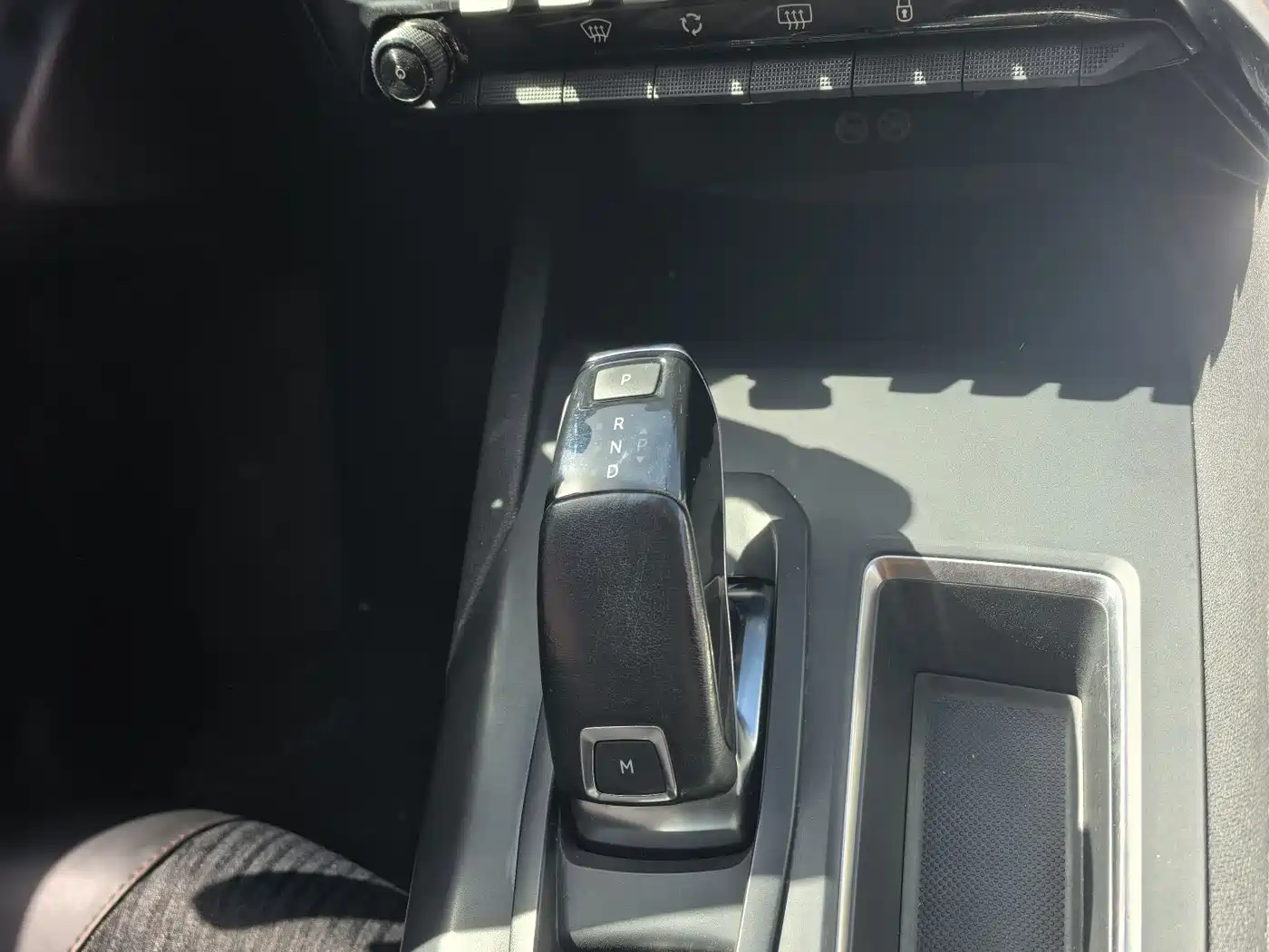 Peugeot 5008 2017 350THP 7-seat Elite Edition фото 10