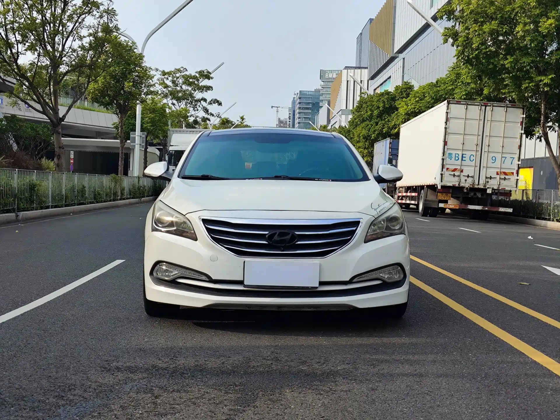 Фото 2 - Hyundai Mistra