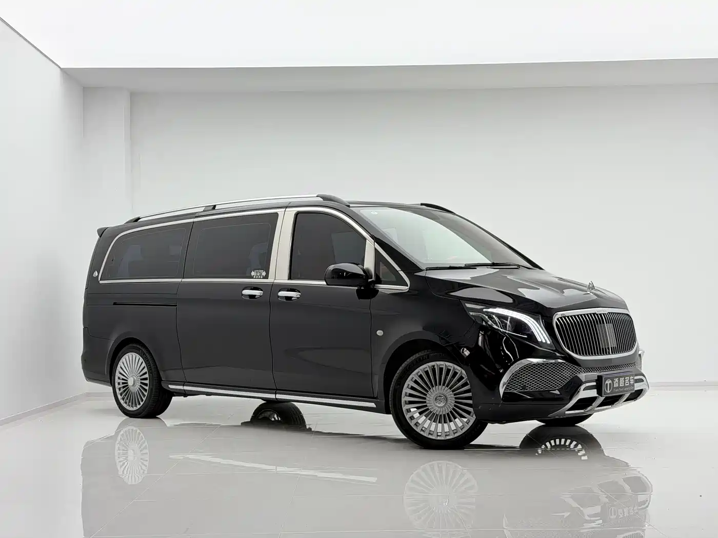 Mercedes-Benz Vito 2021 2.0T Elite 7-Seater фото 3