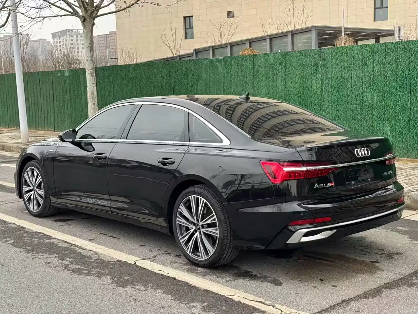 Audi A6L 2023 40 TFSI Luxury Dynamic фото 9