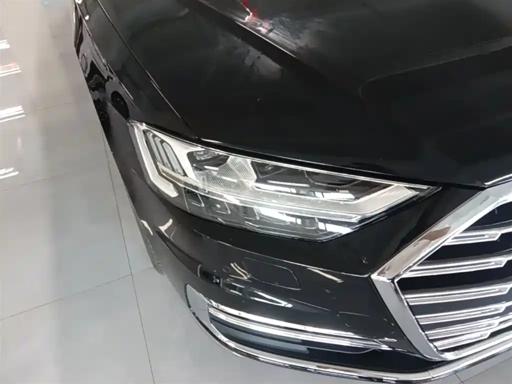 Audi A8 2019 A8L 55 TFSI quattro Luxury фото 13