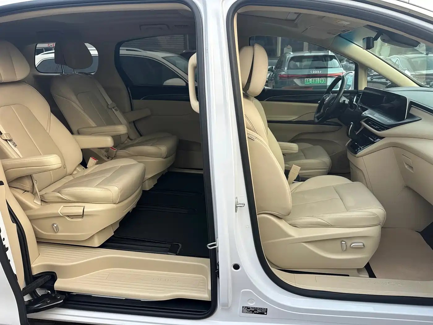 Buick GL8 2022 ES Landmark 653T Premium фото 9