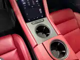 صورة 14 - Porsche Taycan