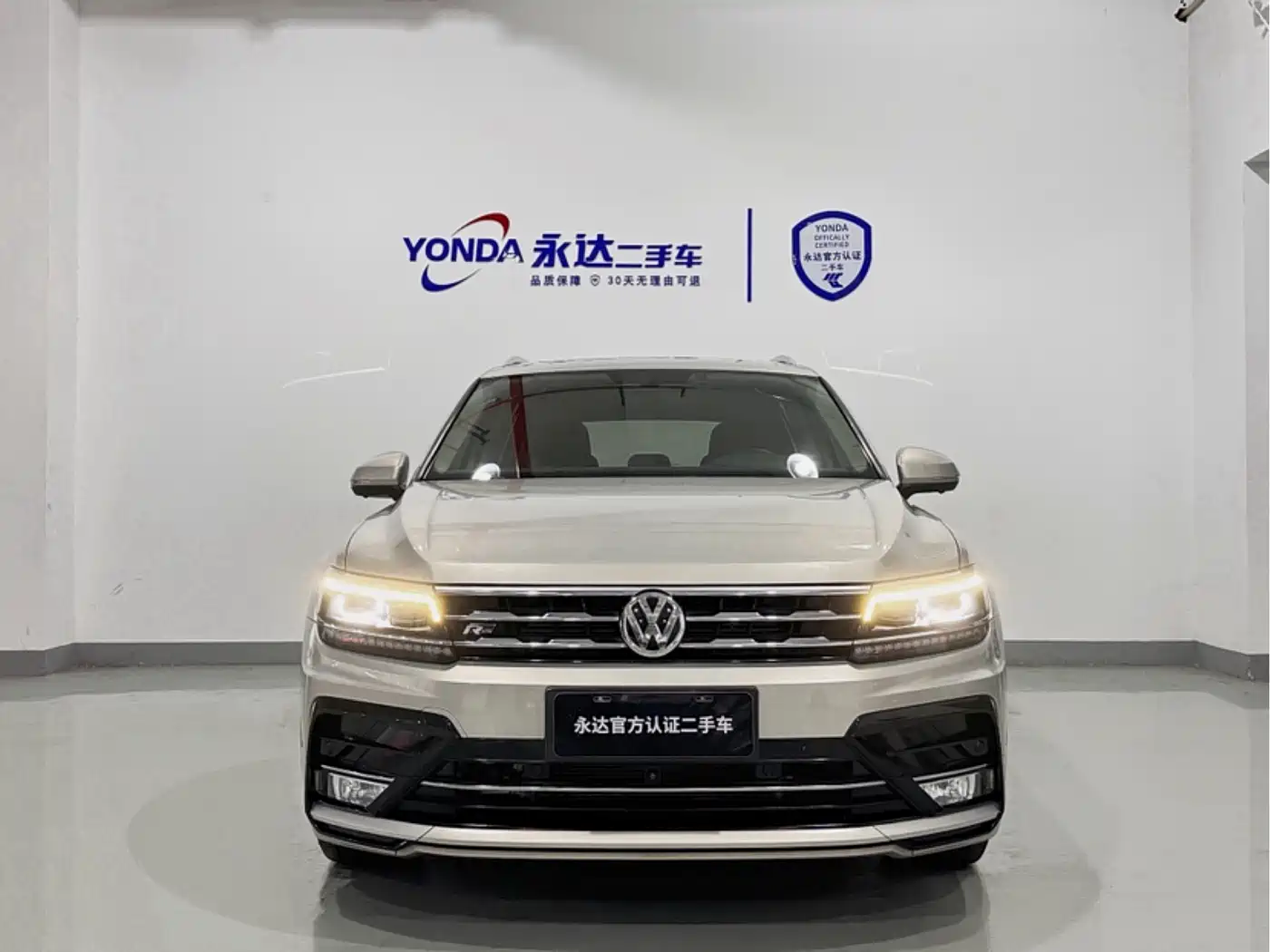 Volkswagen Tiguan L 2020 330TSI Auto 2WD R-Line Flagship China VI фото 5