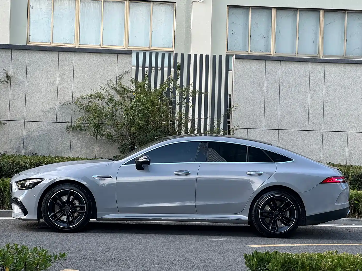 Mercedes-Benz AMG GT 2019 AMG GT 50 4-Door Coupe фото 5
