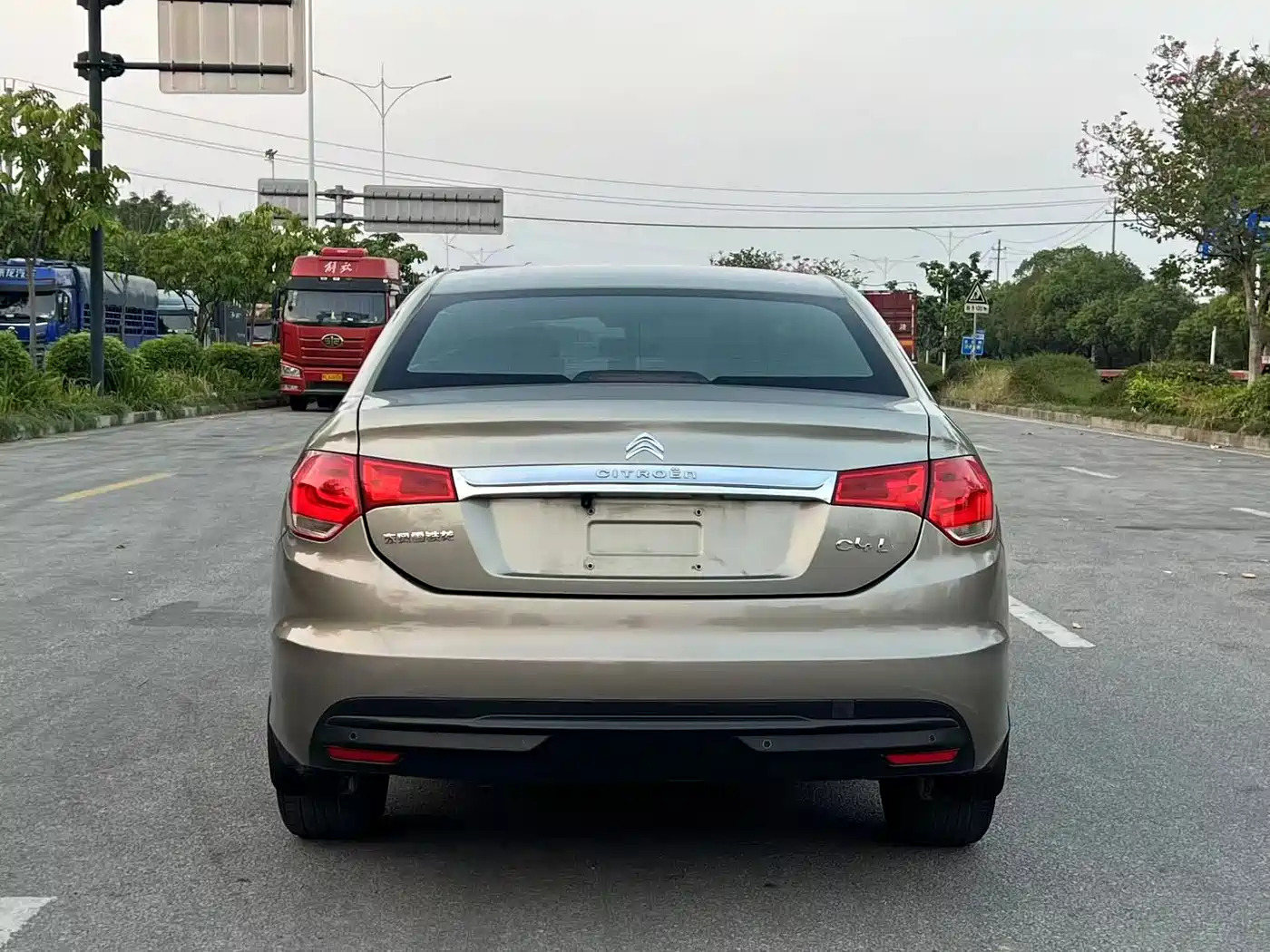 Citroën C4L 2013 2013 1.8L Automatic Dynamic Edition