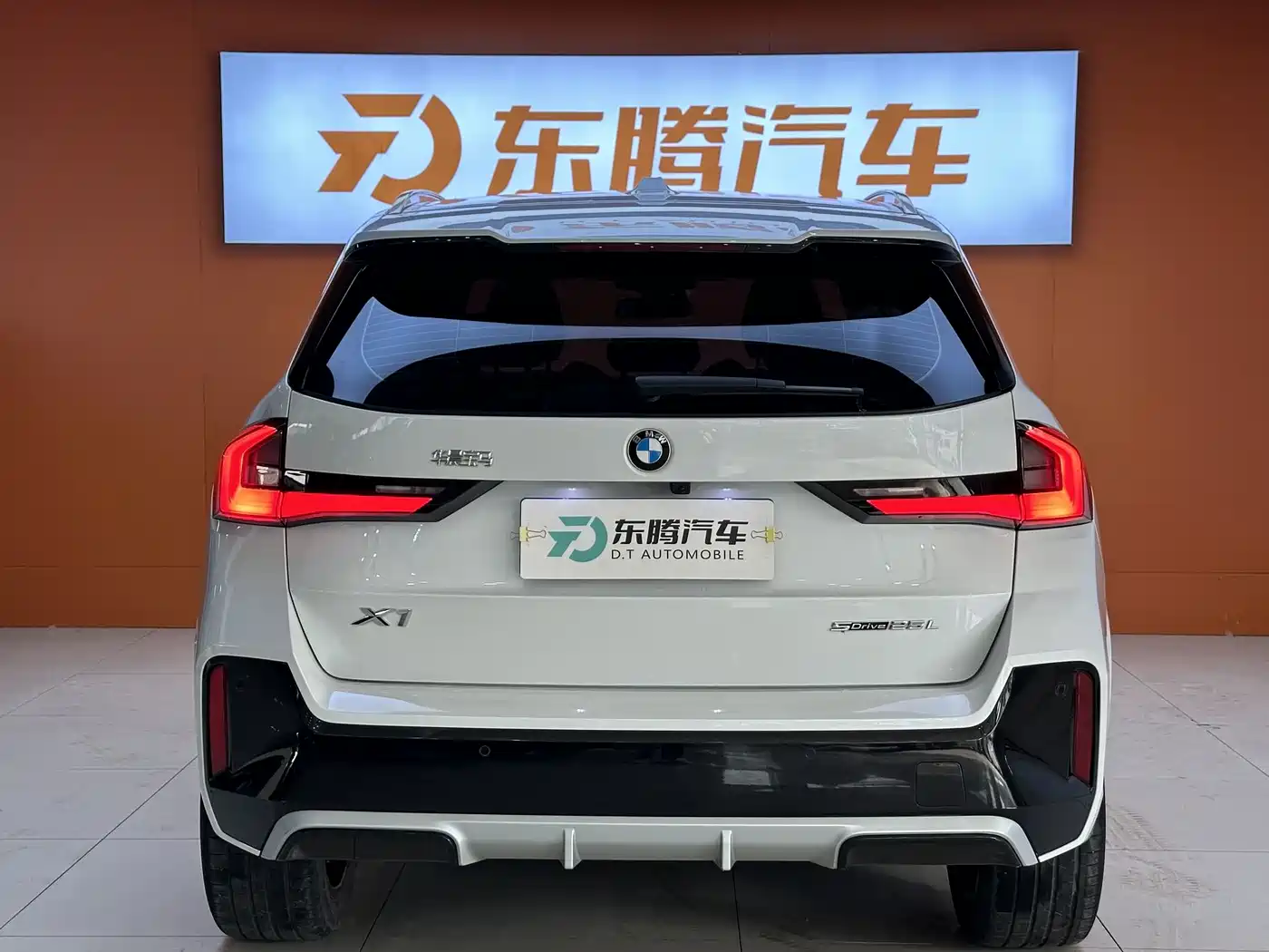 BMW X1 2024 sDrive25Li M Sport Package фото 6