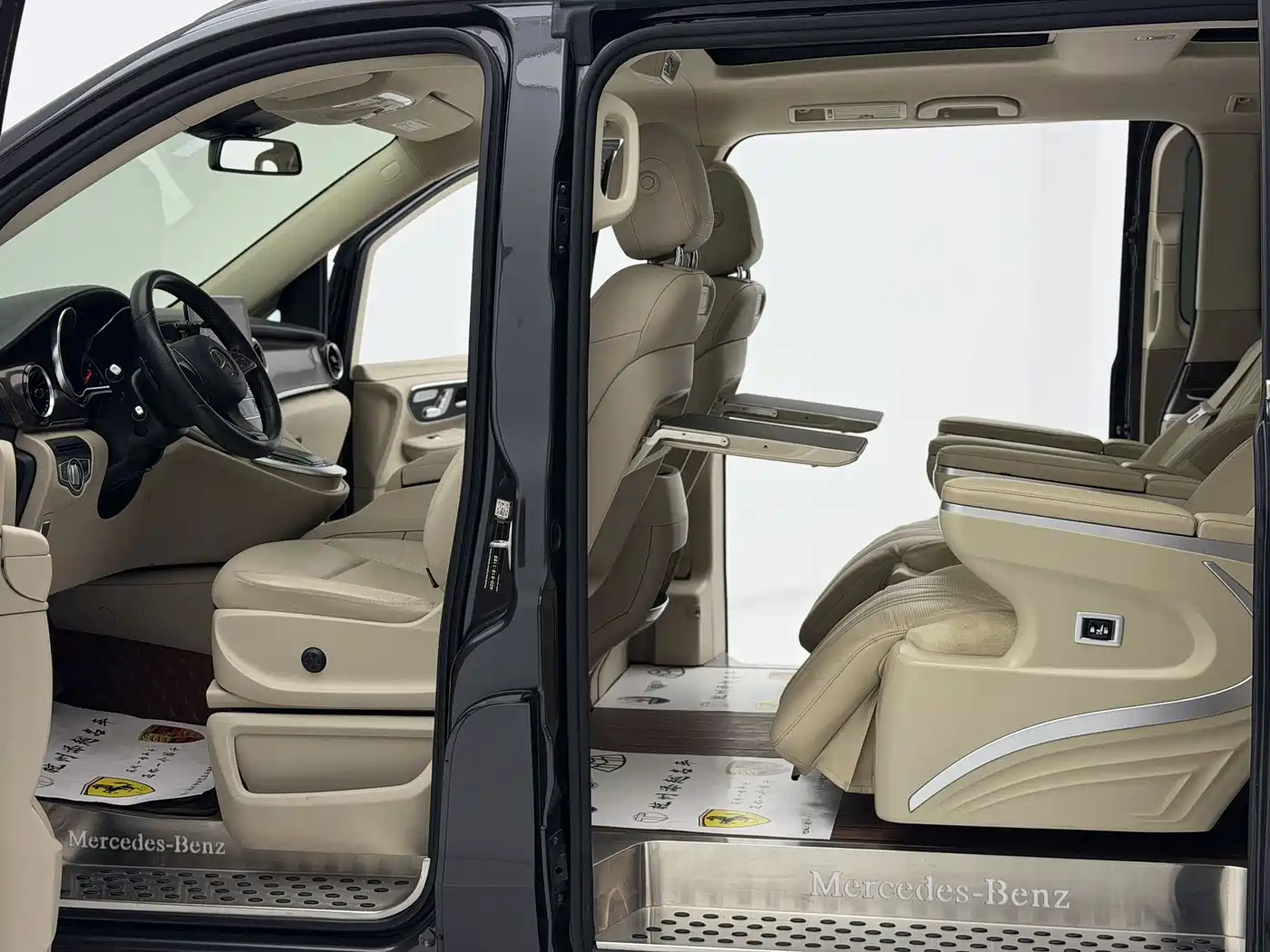 Mercedes-Benz V-Class 2021 V 260 Pilot Edition фото 17