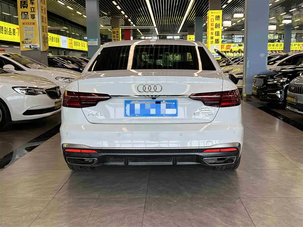 Audi A4L 2020 40 TFSI Fashion Dynamic Edition фото 5