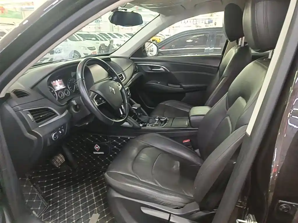 Borgward BX7 2017 2016 28T 2WD Elite 5-seater