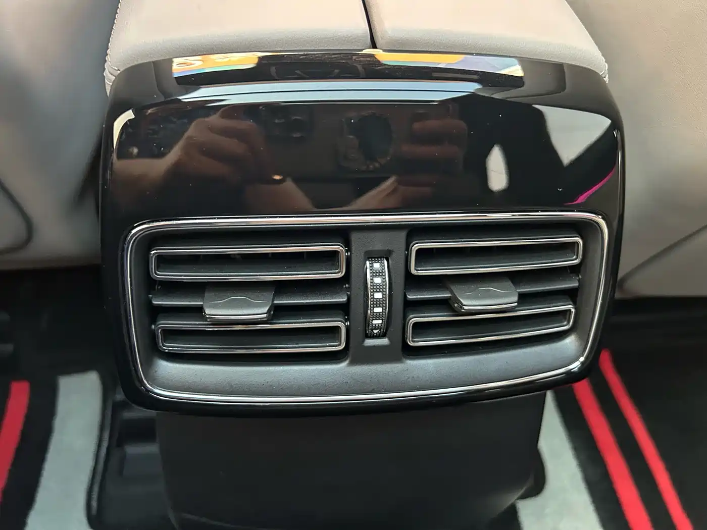 BYD Tang New Energy 2025 Smart Driving Edition DM-i 115KM Flagship фото 35