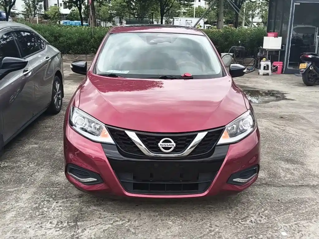Nissan Tiida, миниатюра 3