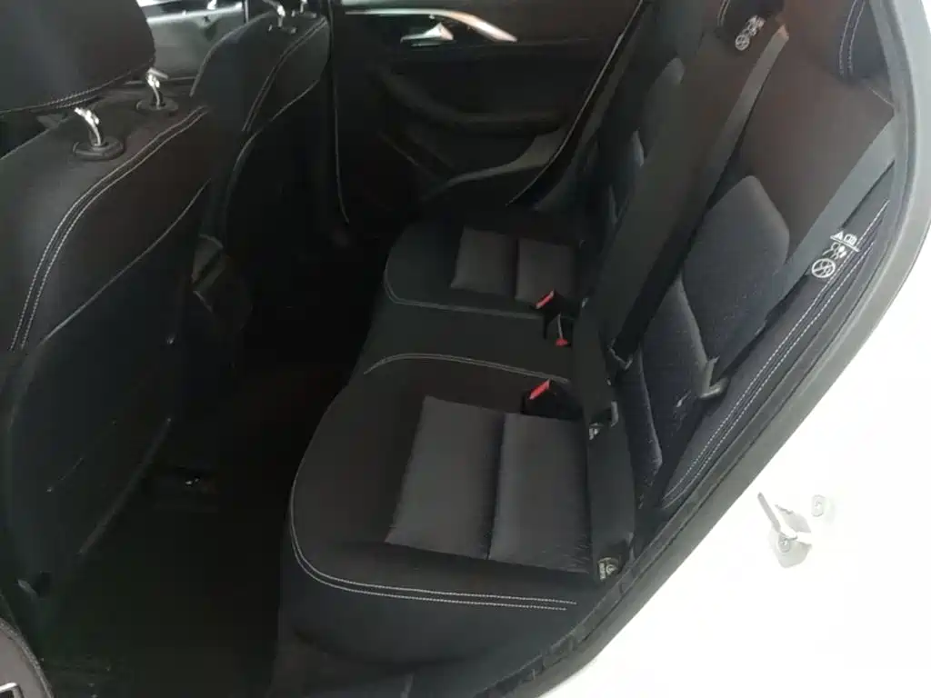 Infiniti QX30 2017 2017 Model 2.0T 4WD Fashion