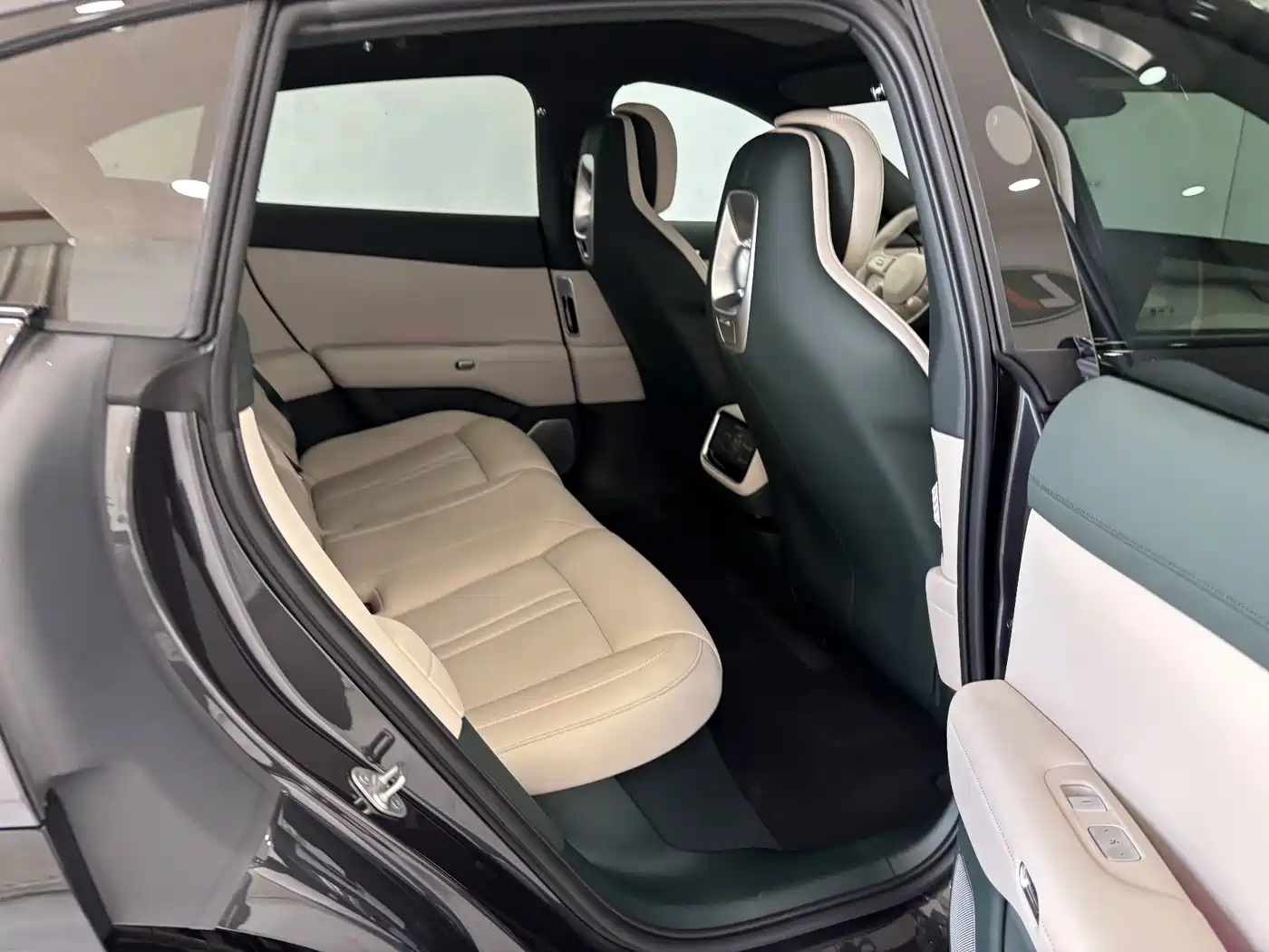 Xiaomi Auto Xiaomi YU7 2026