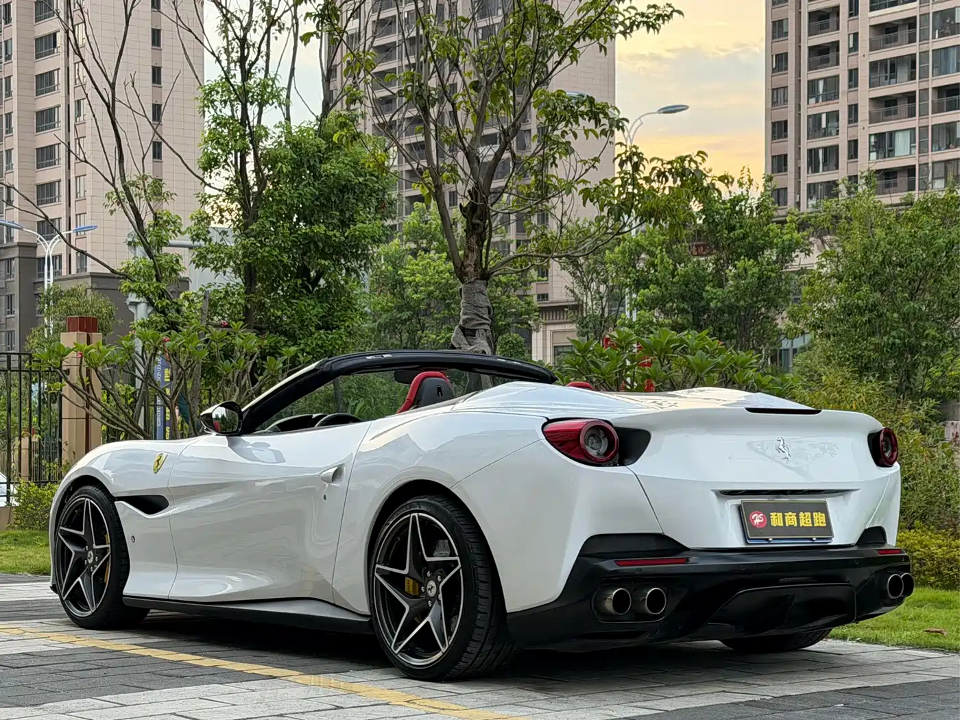 Ferrari Portofino 2019 2018 Model 3.9T