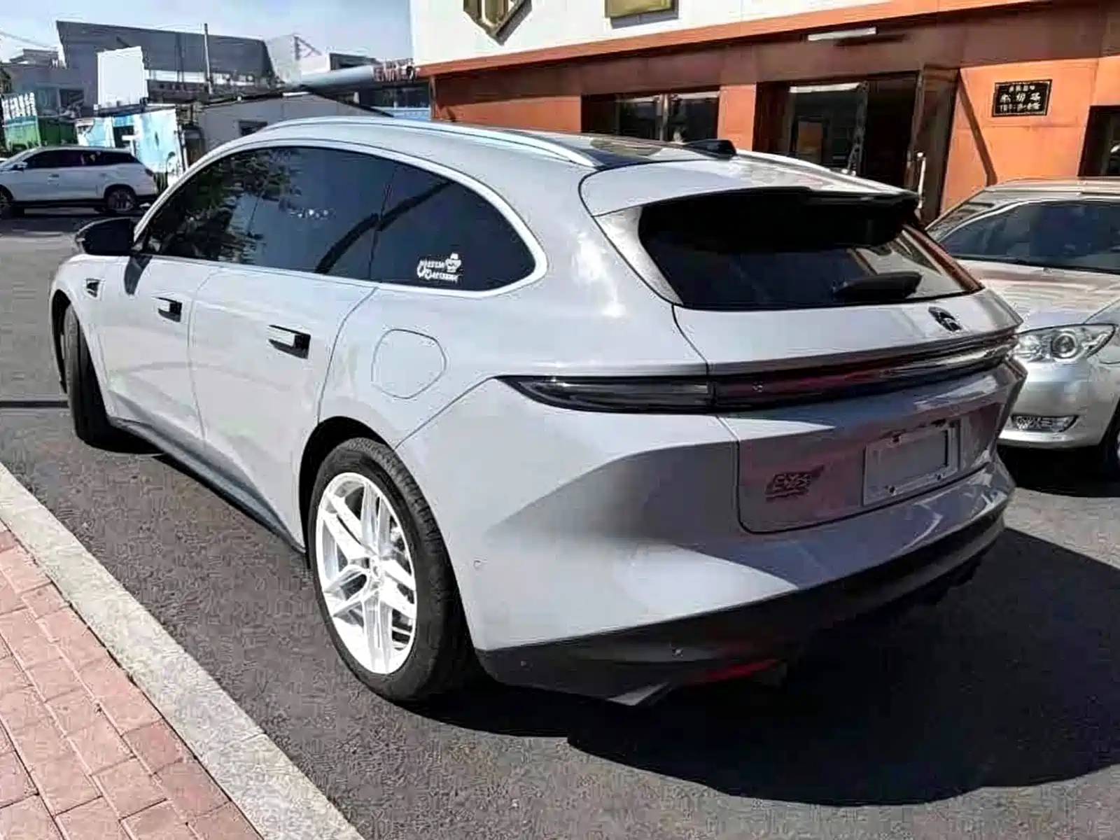 Фото 7 - NIO ET5T