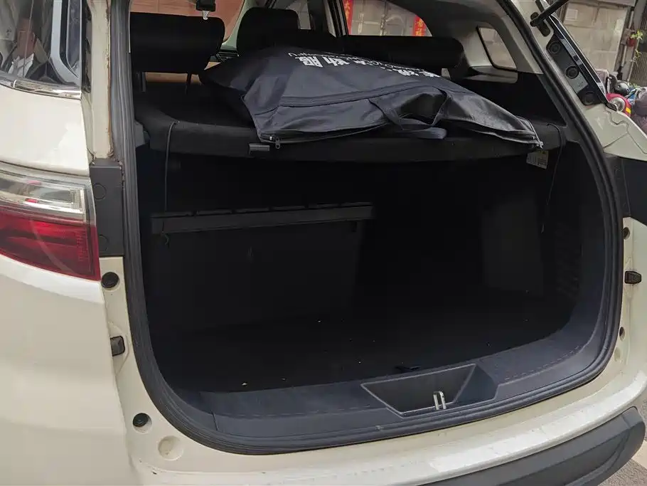 JIANGLING YUSHENG S330